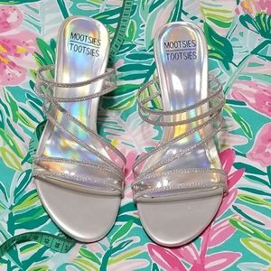 Mootsies Tootsies Size 8 approx 3.5in heels